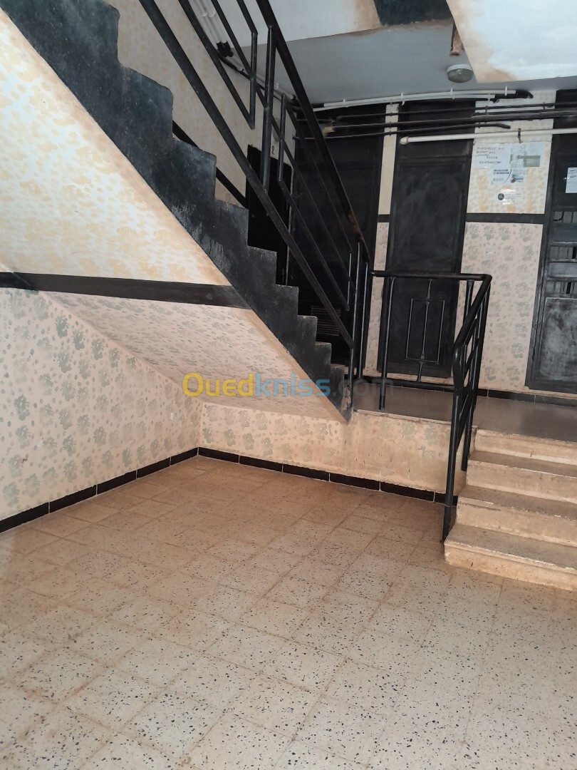 Vente Appartement F4 Oran Bir el djir