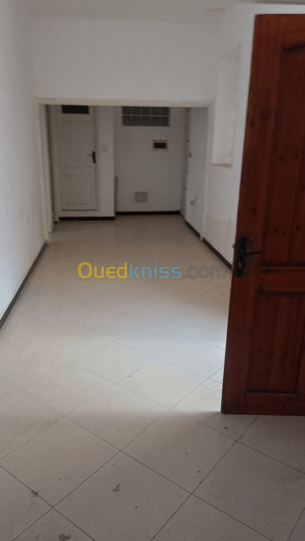 Location Appartement F4 Alger Said hamdine