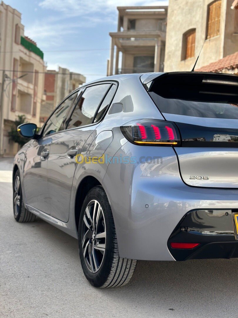 Peugeot 208 2022 Allure Facelift