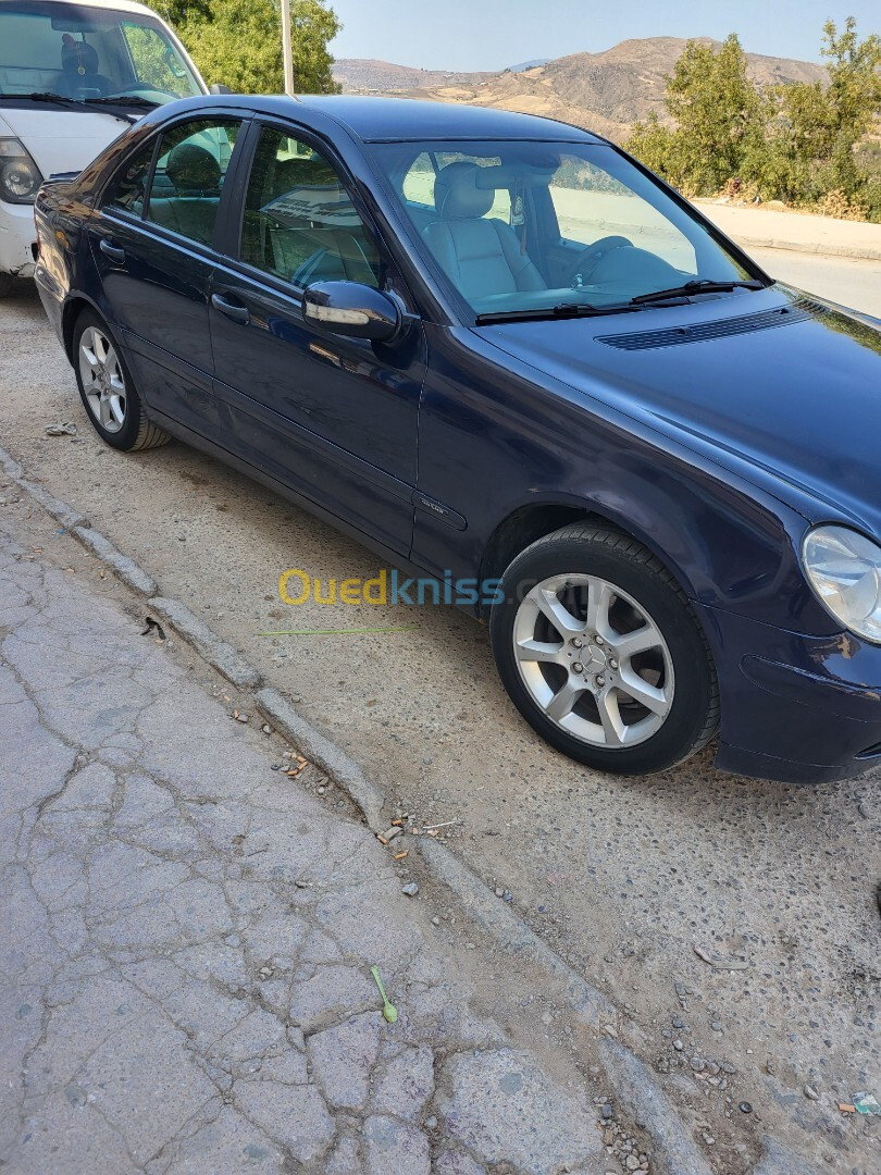 Mercedes Classe C 2002 220 Exclusive