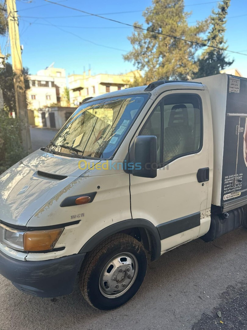 C11 Iveco frigo 2002