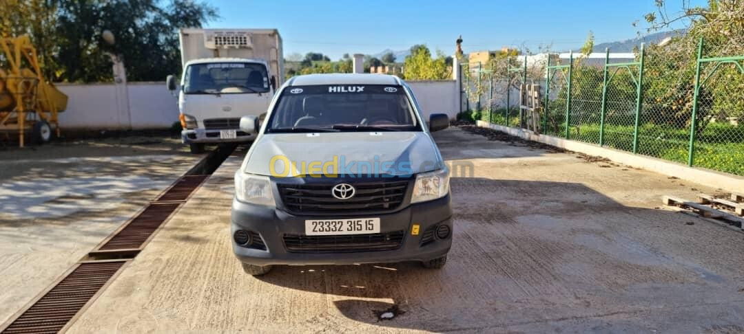 Toyota Hilux 2015 LEGEND DC 4x2