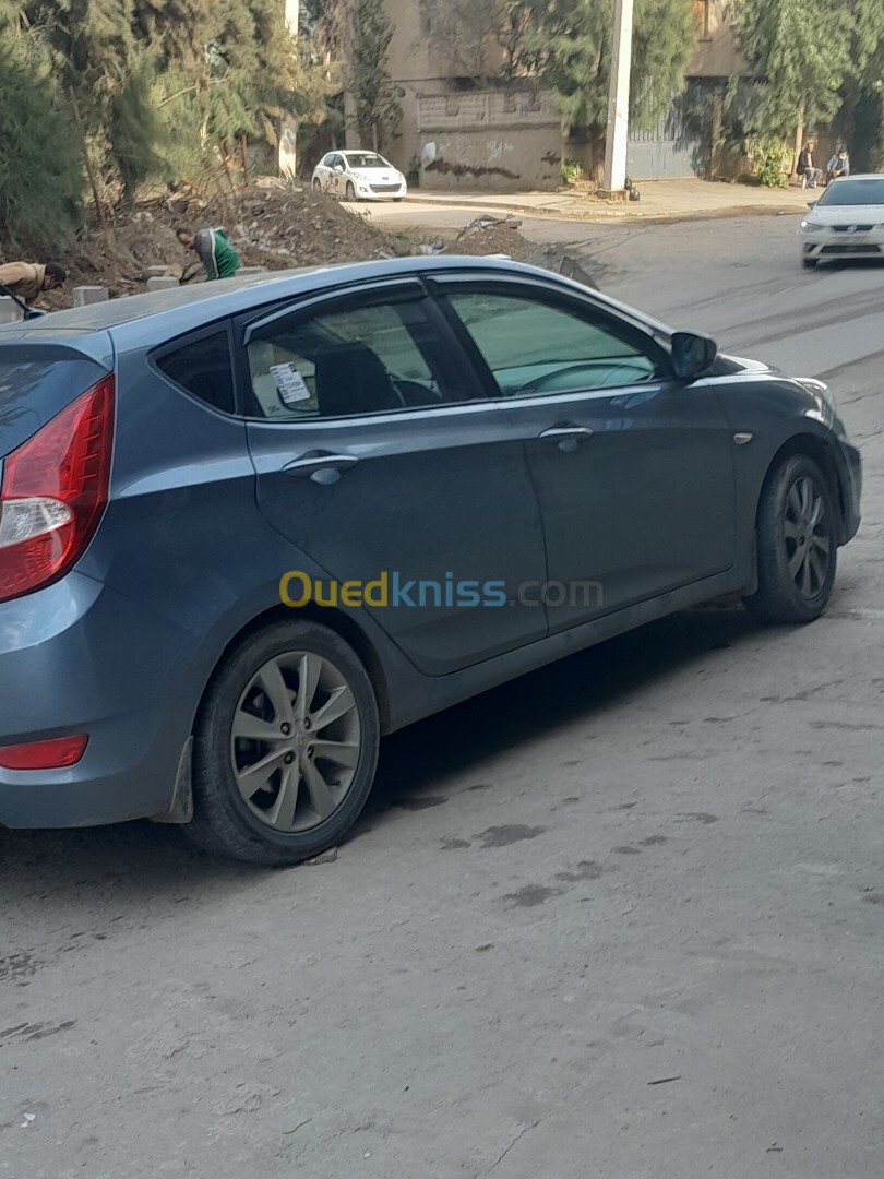 Hyundai Accent RB  5 portes 2018 Préstige