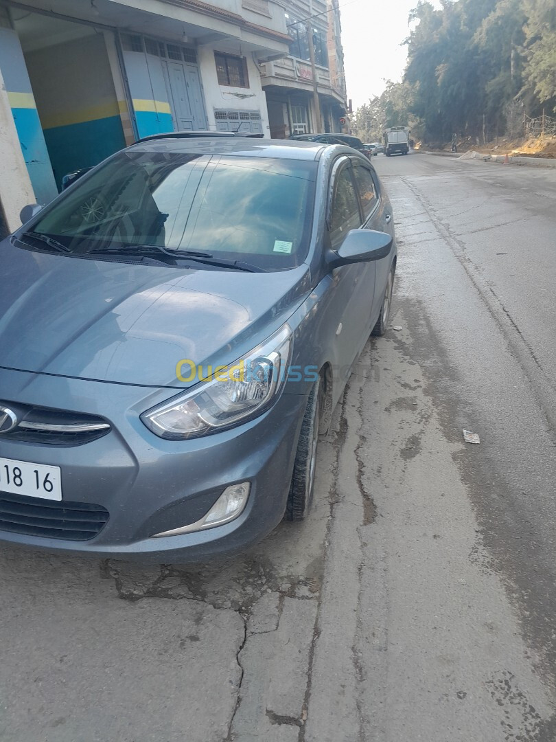 Hyundai Accent RB  5 portes 2018 Préstige