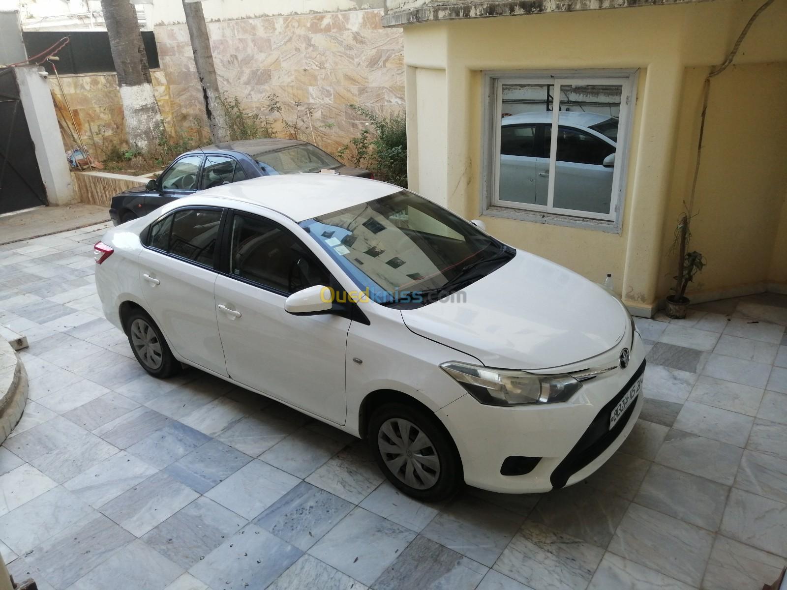 Toyota Yaris 2015 