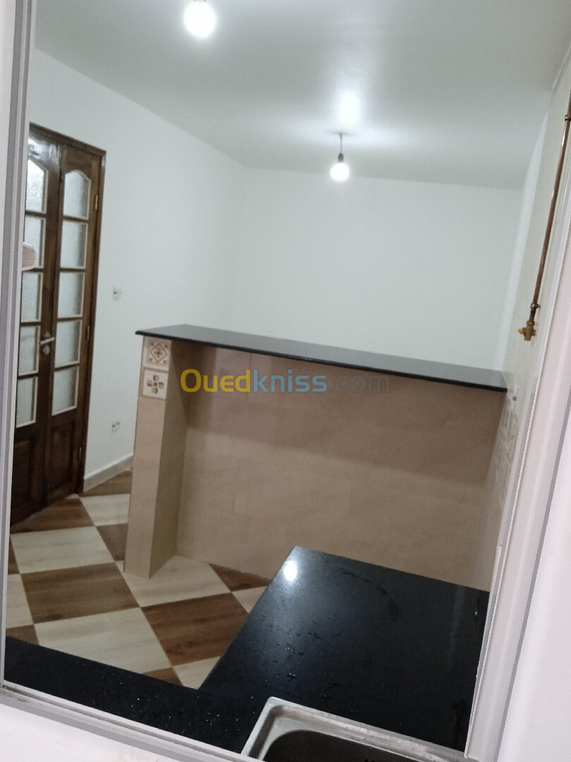 Location Niveau De Villa F3 Alger Rais hamidou