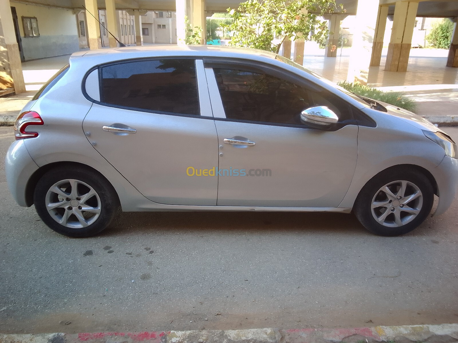 Peugeot 208 2014 208