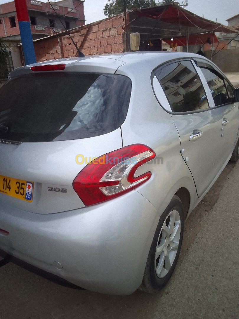 Peugeot 208 2014 208