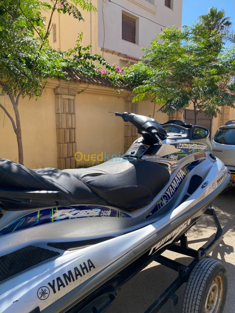 Jet ski 1600