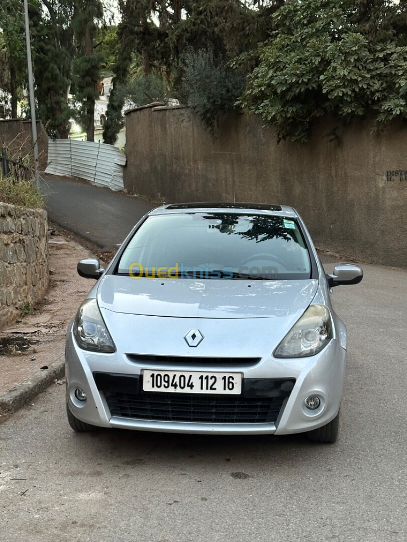 Renault Clio 3 2012 Night and Day