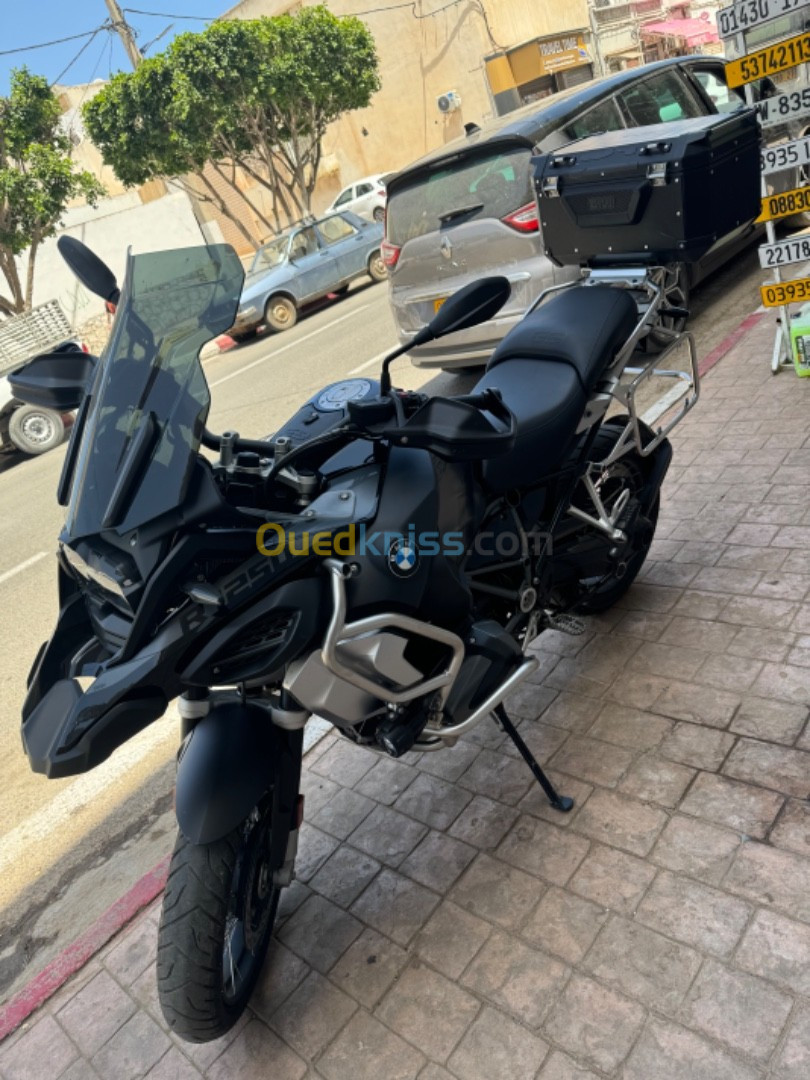 BMW Gs 1250 triple black 2023