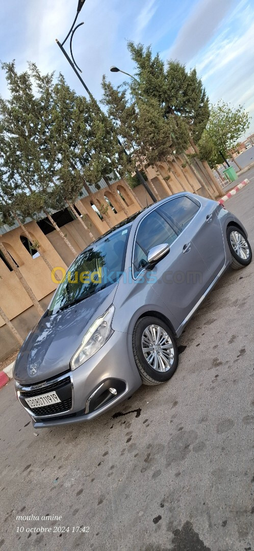 Peugeot 208 2019 Allure Facelift