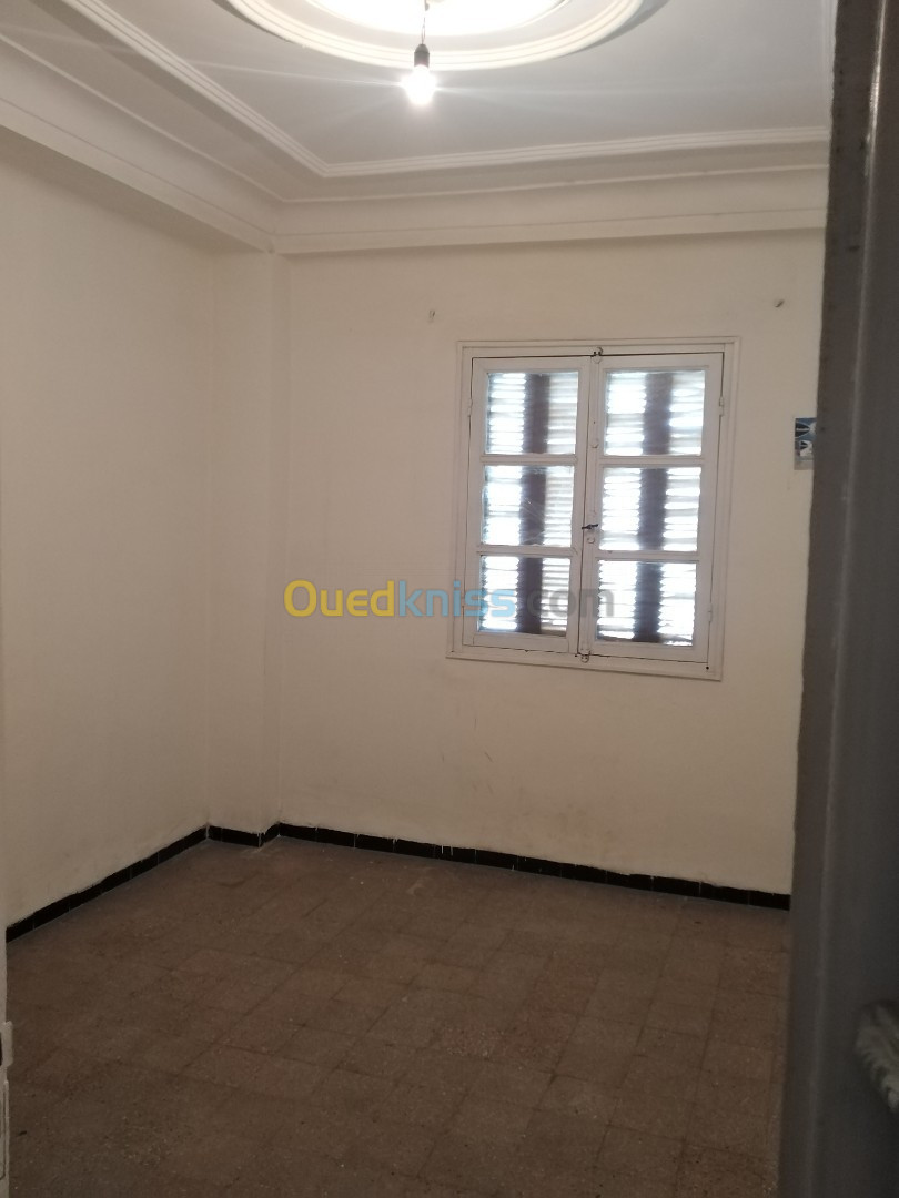 Vente Appartement F5 Aïn Defla Khemis miliana