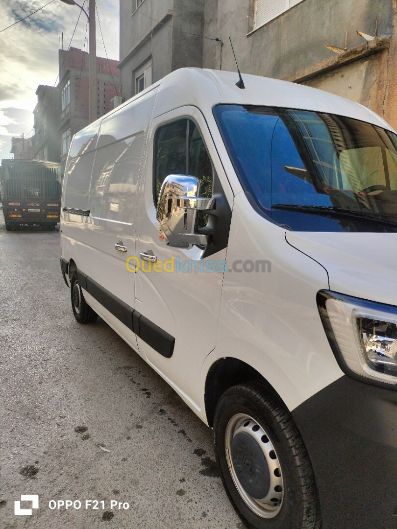 Renault Master 2021