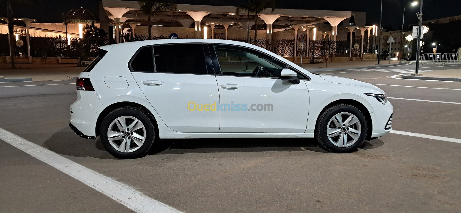 Volkswagen Golf 8 2021 Active