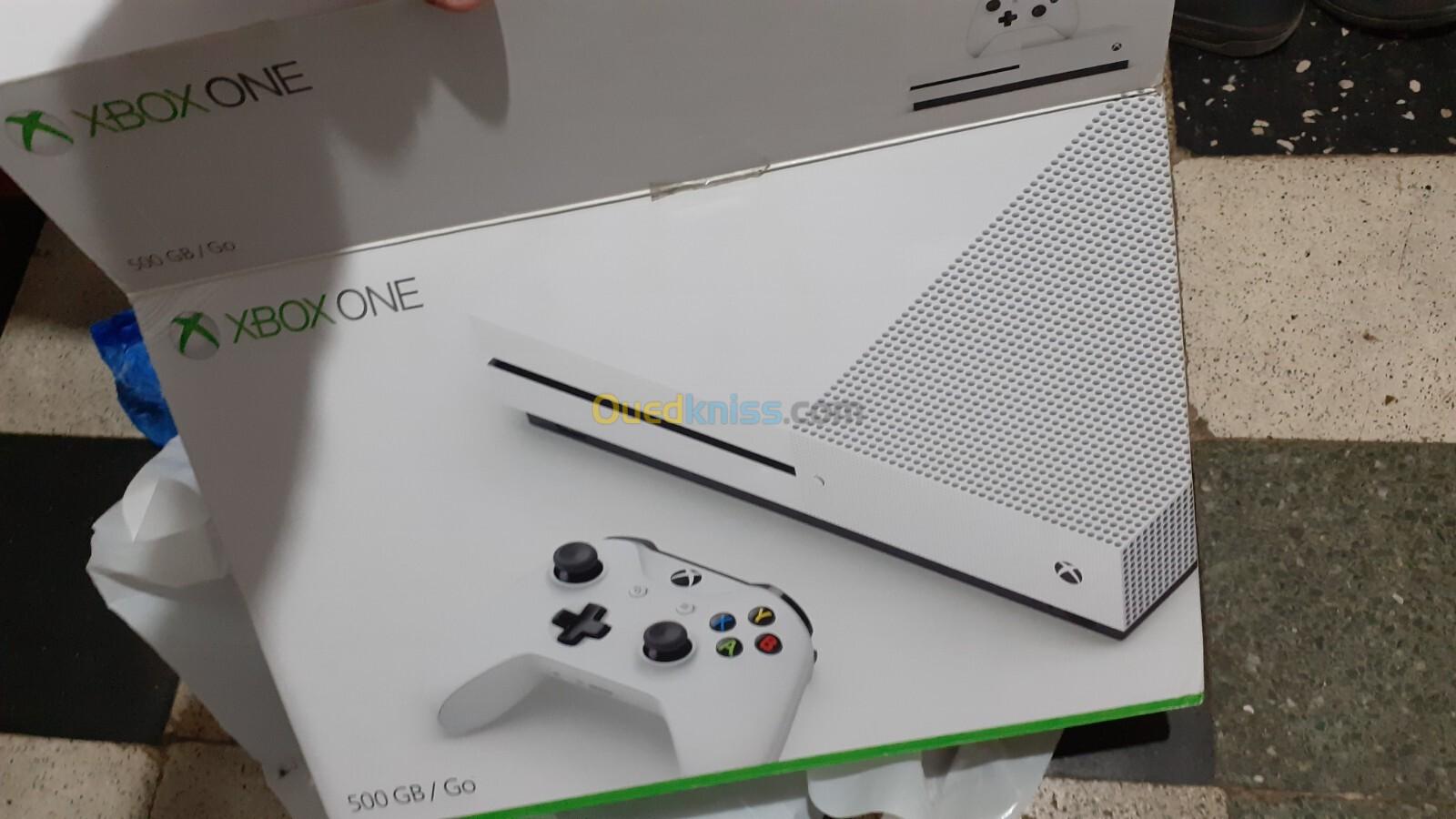 Xbox one s 500gb avec 3 dvd