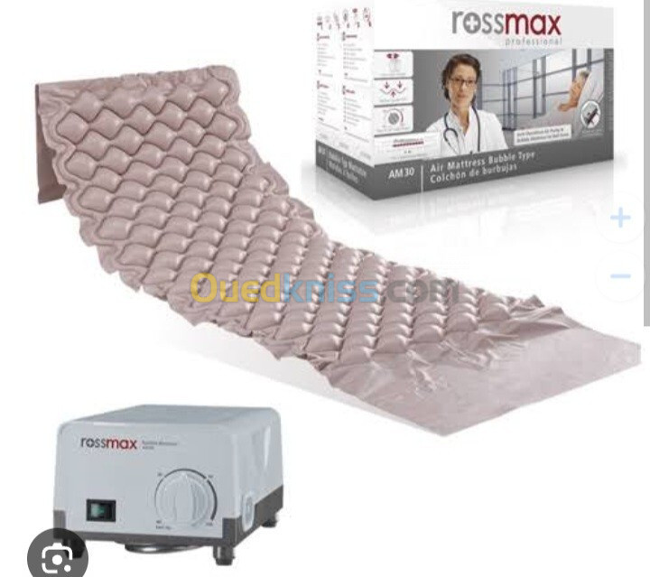 Matelas anti escarre et chaise toillette et pompe aspiration