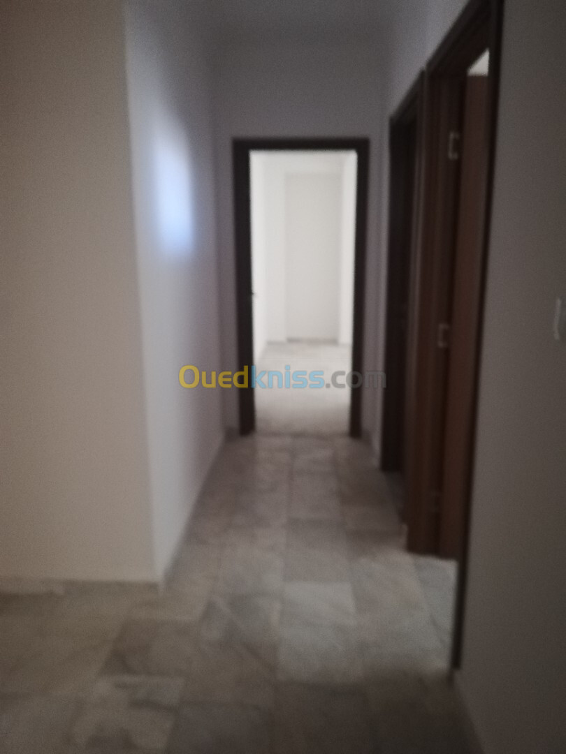 Location Appartement F4 Alger Birkhadem