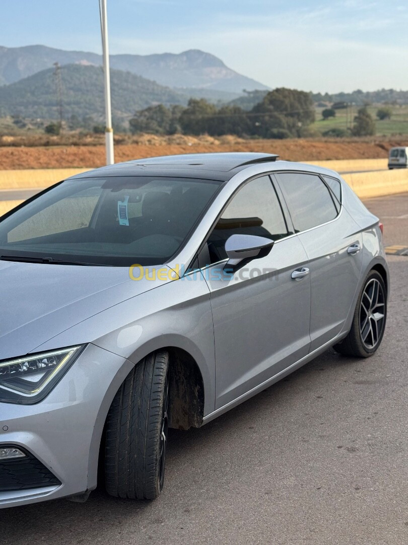 Seat Leon 2019 beats