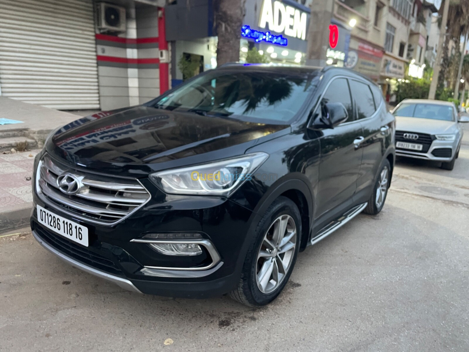 Hyundai SantaFe 2018 Santafe 7 pelas