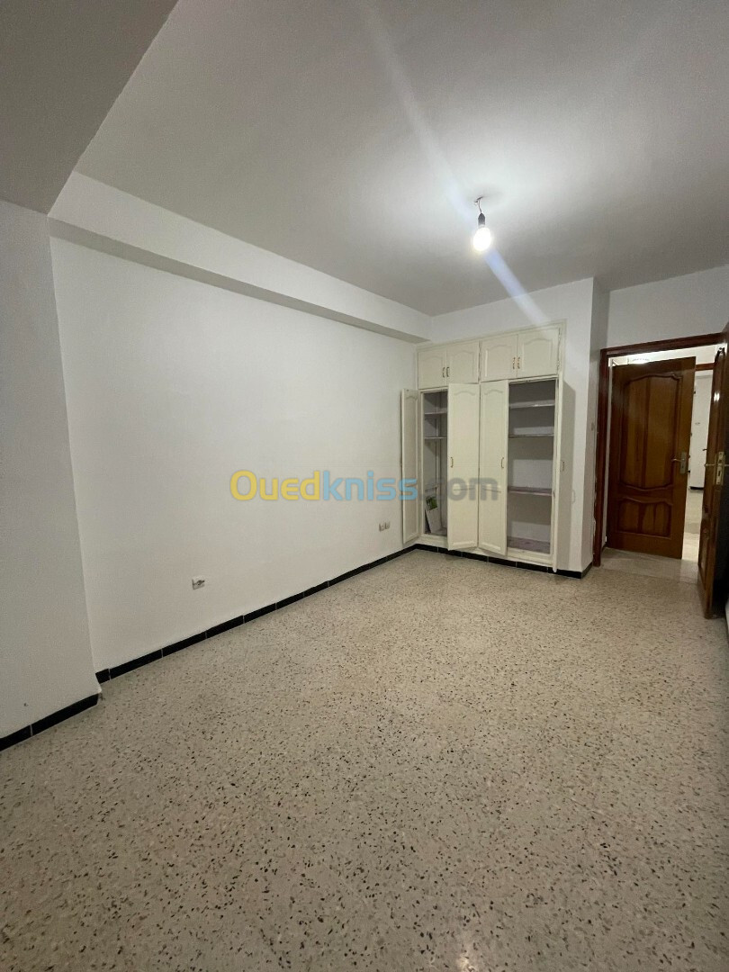 Vente Appartement F4 Alger Said hamdine