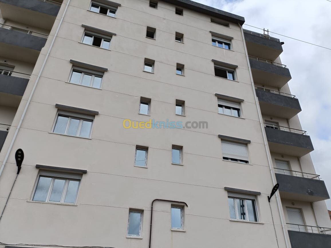 Vente Appartement F3 Tizi Ouzou Yakouren