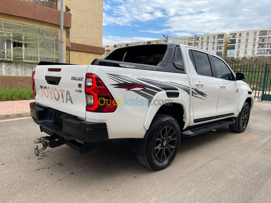 Toyota Hilux 2022 