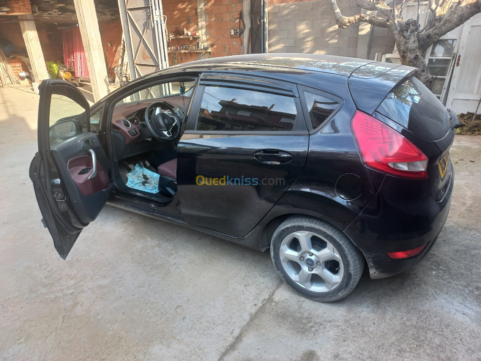 Ford Fiesta 2011 Titanium