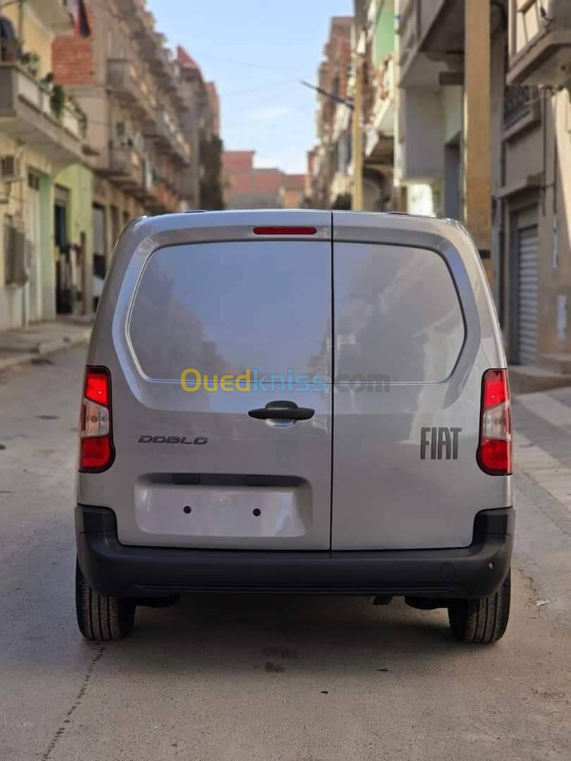 Fiat Doblo 2024 Professionnel