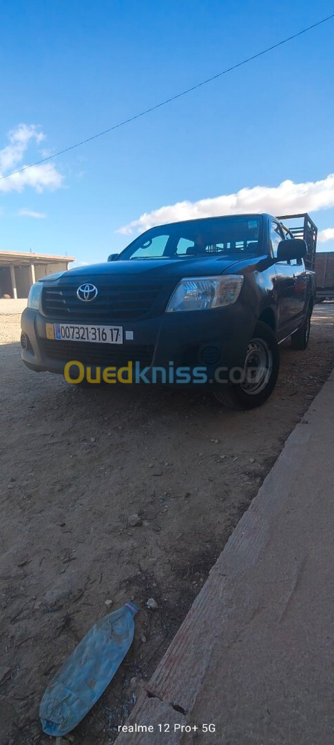 Toyota Hilux 2016 LEGEND DC 4x2