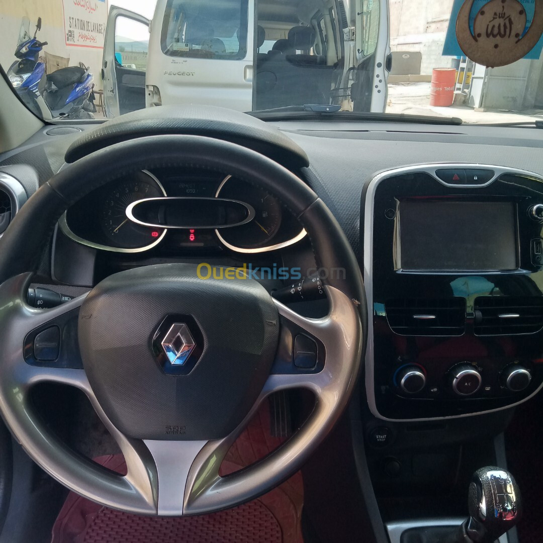 Renault Clio 4 2015 Limited