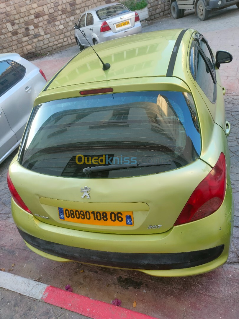 Peugeot 207 2008 207