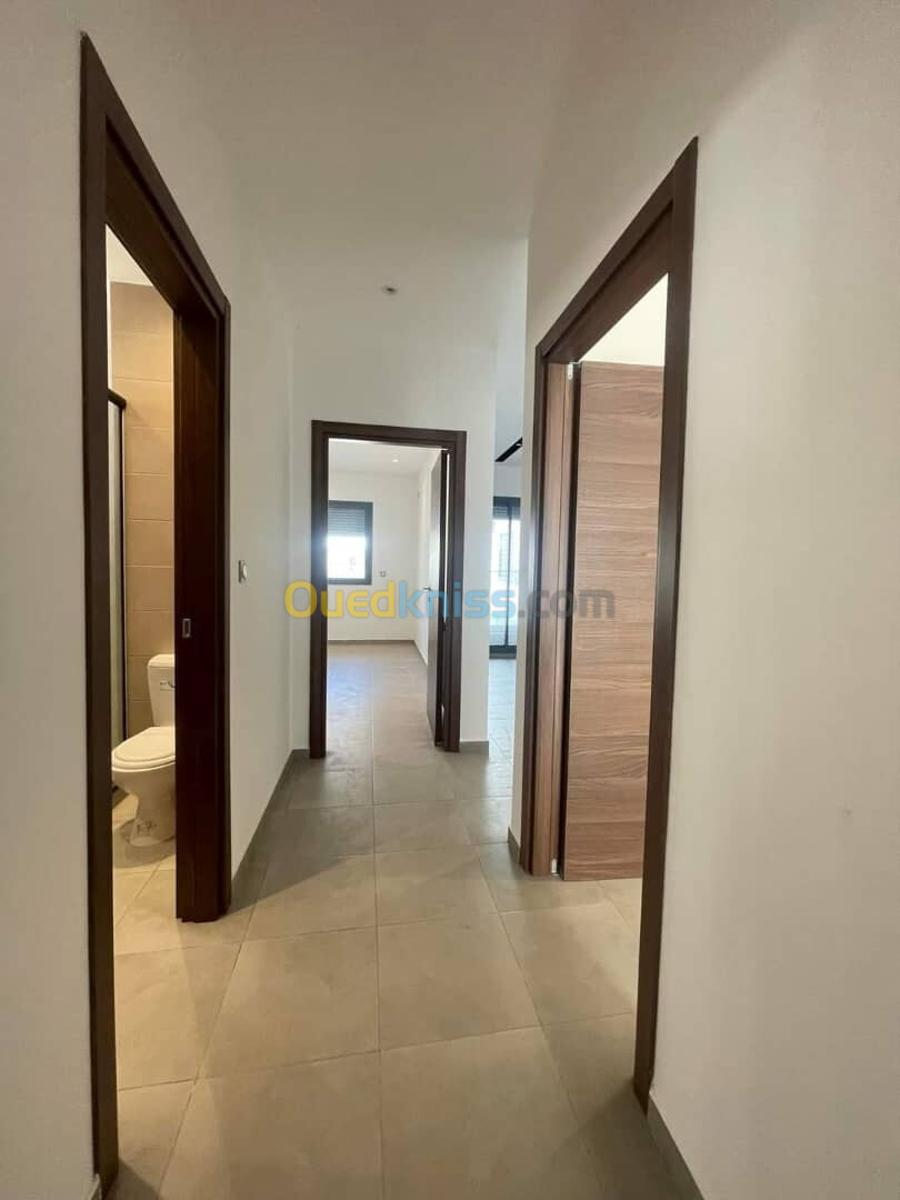 Vente Appartement F4 Alger Bordj el bahri