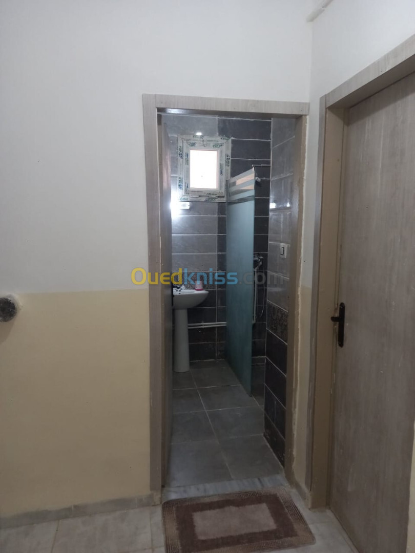 Location vacances Appartement F2 Alger Bordj el bahri