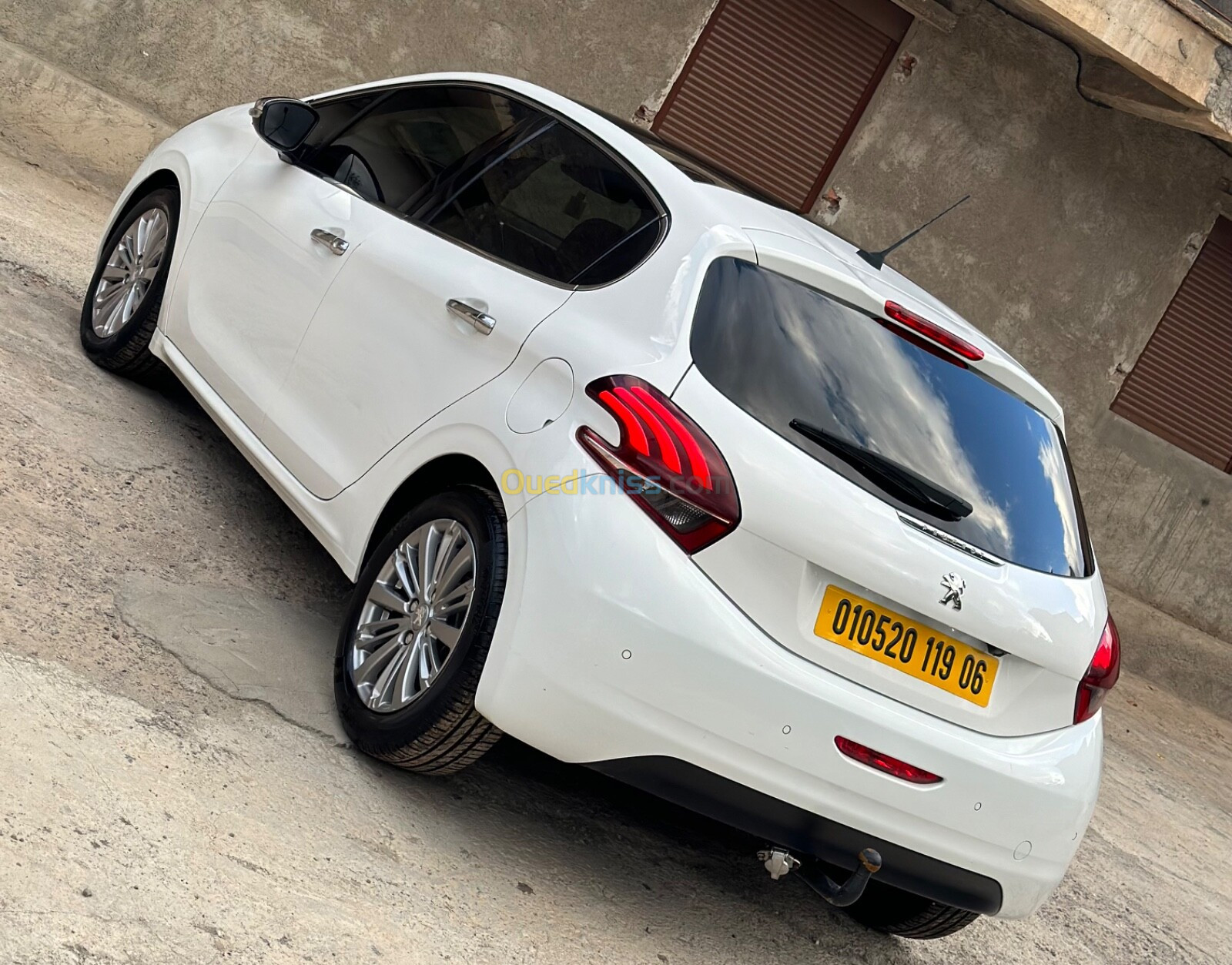 Peugeot 208 2019 Allure Facelift