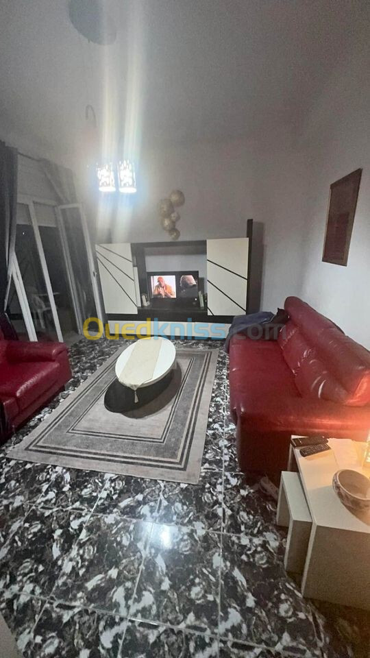 Location Appartement F2 Alger Hydra