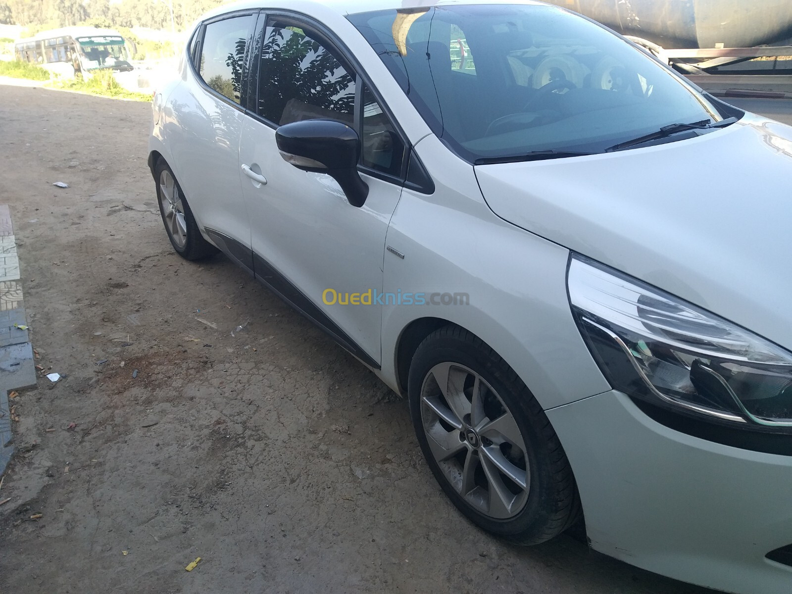 Renault Clio 4 2016 Limited 2