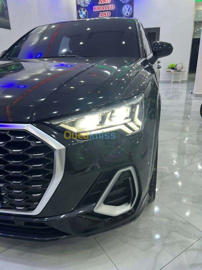 Audi Q3 2021 Q3