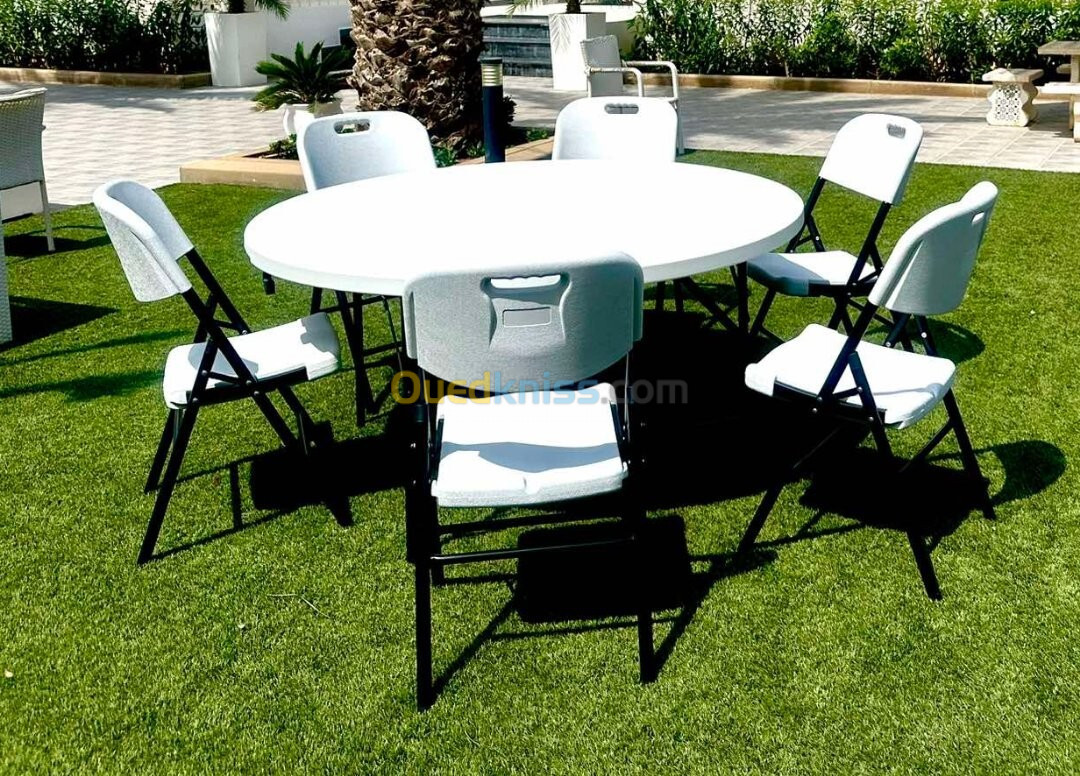 Table pliante pour jardin (sans chaises), salle des fêtes, traiteurs