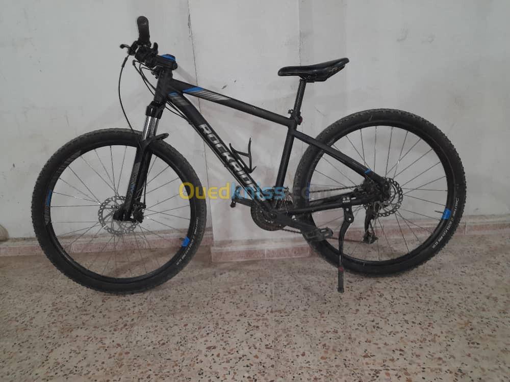 VÉLO ROCKRIDER ST 520 