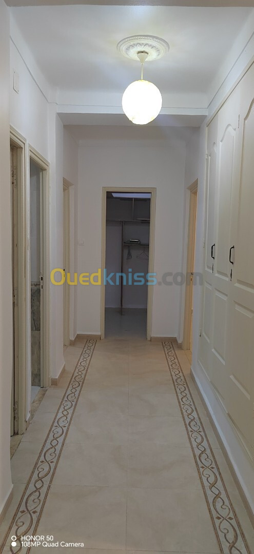 Location Appartement F3 Alger Hydra