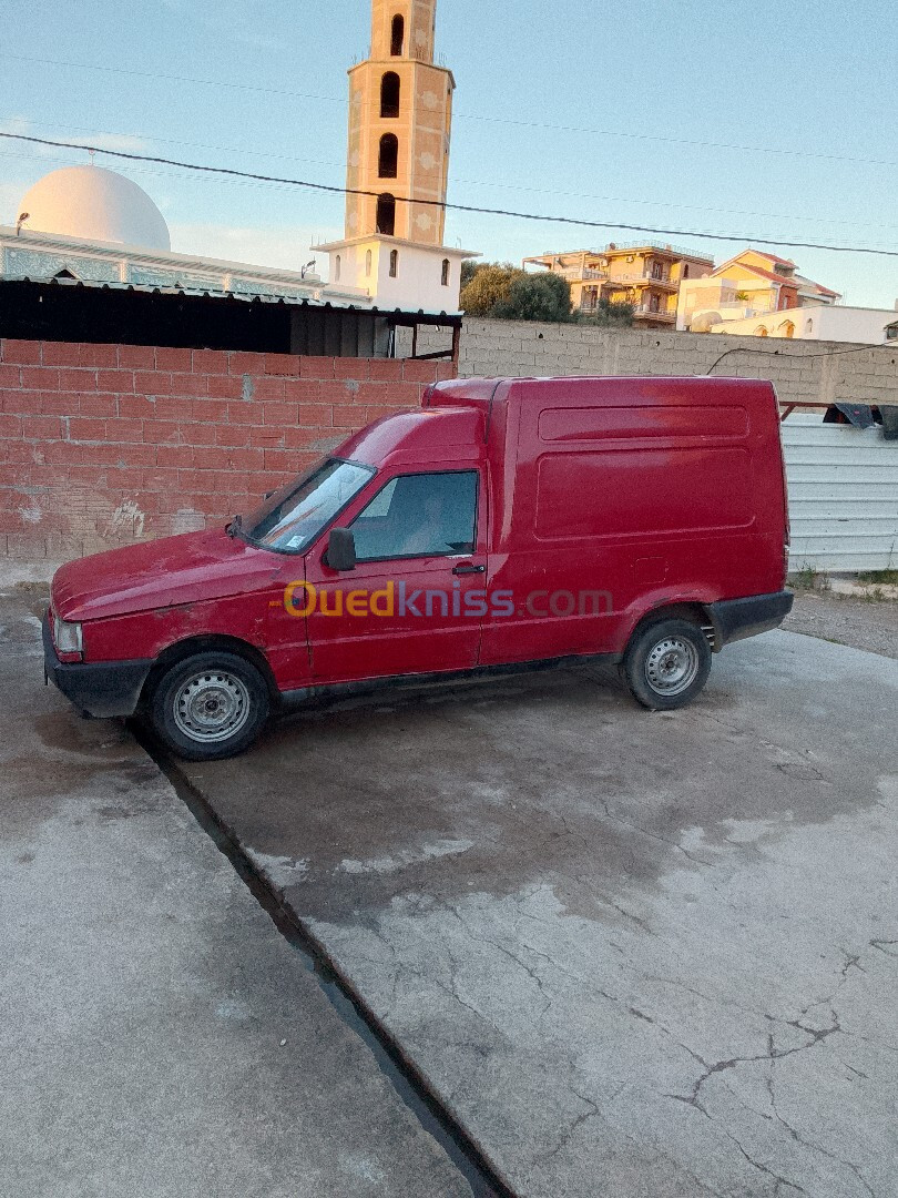 Fiat Fiorino 2000 