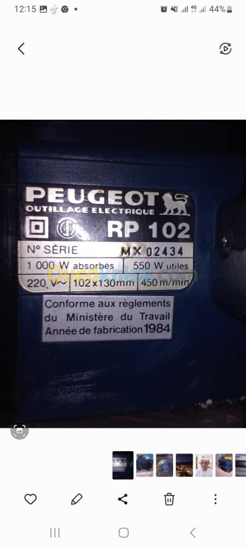 Vend scie circulaire marque peugeot