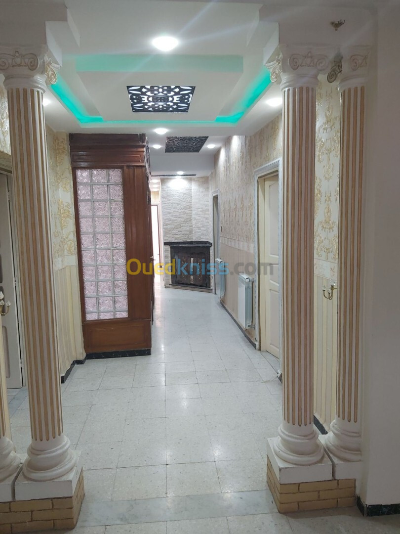 Location Niveau De Villa F5 Alger El biar