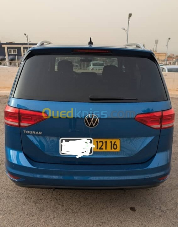 Volkswagen Touran 2021 United