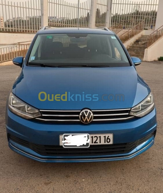 Volkswagen Touran 2021 United