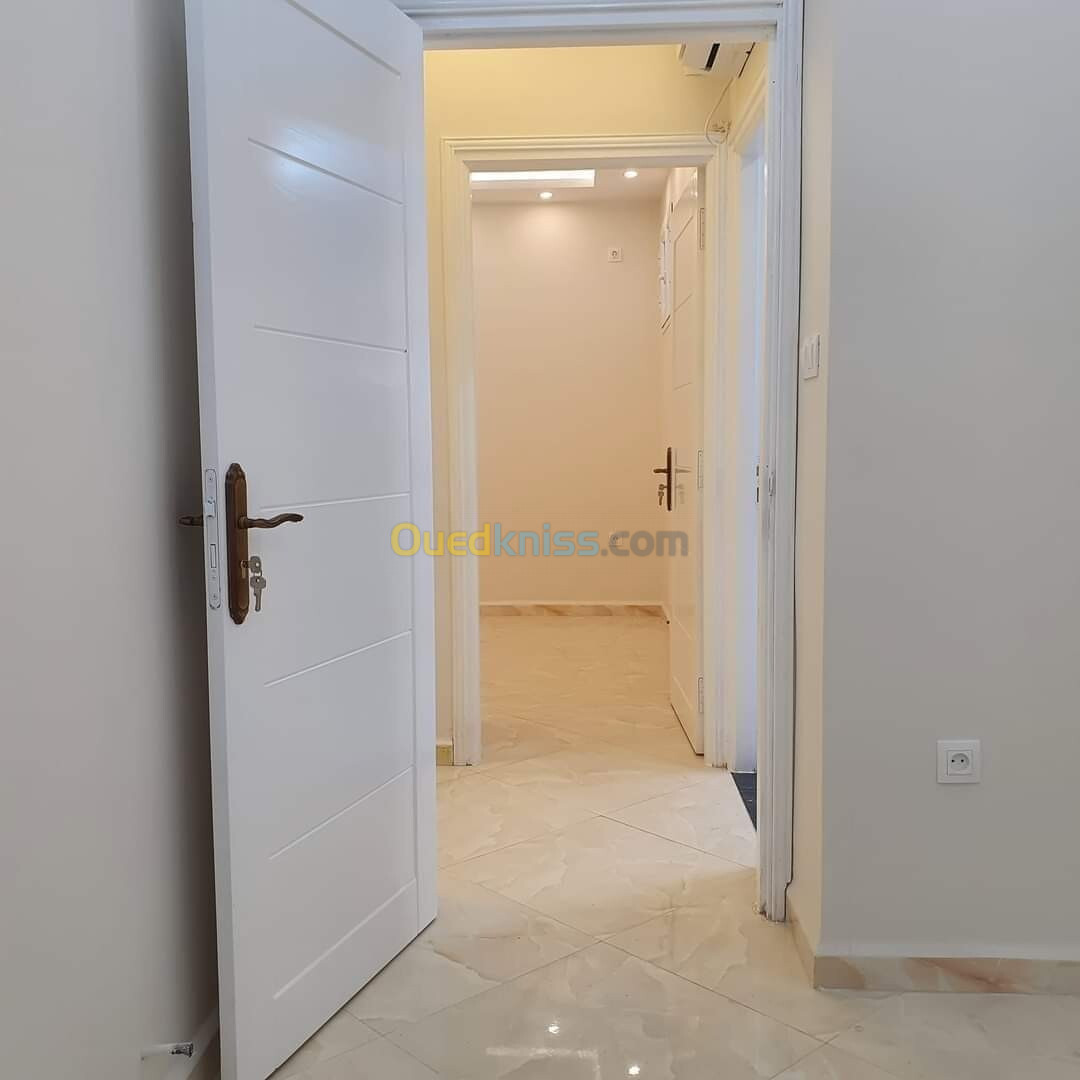 Vente Appartement F2 Alger Ain taya