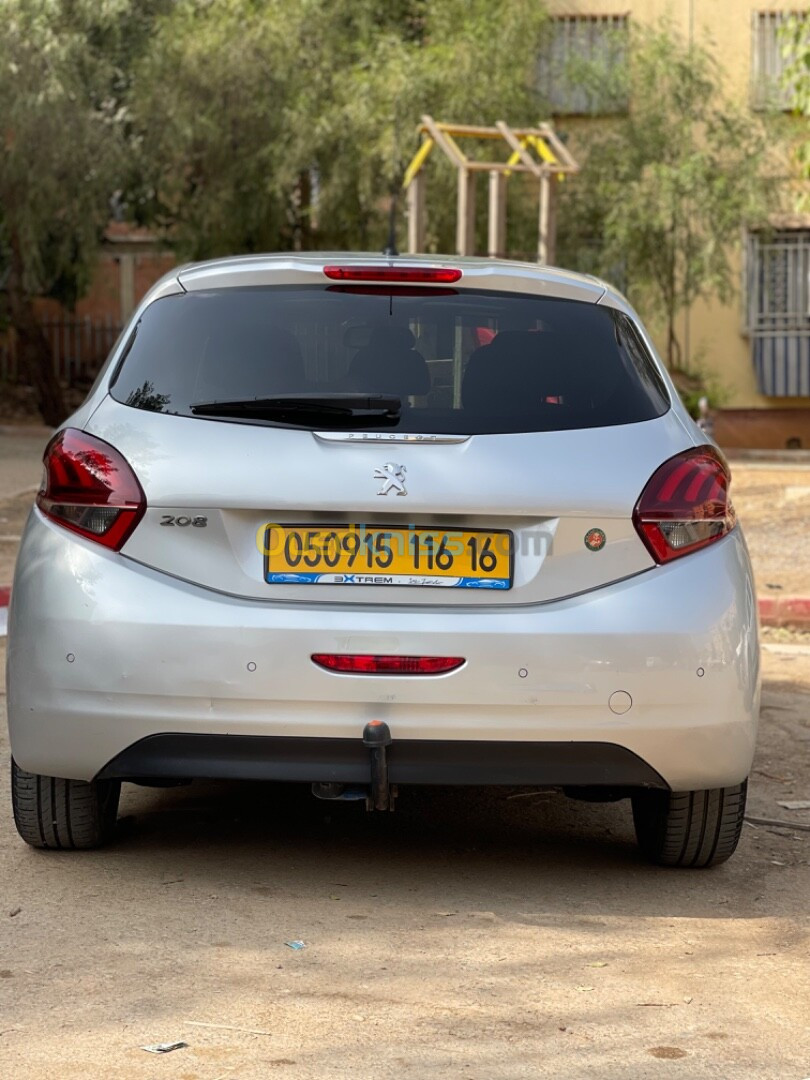 Peugeot 208 2016 Allure Facelift