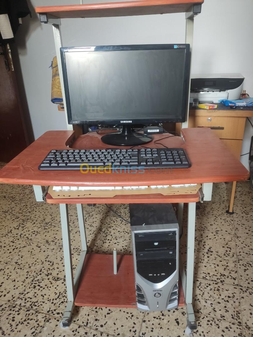 Pc avec table 