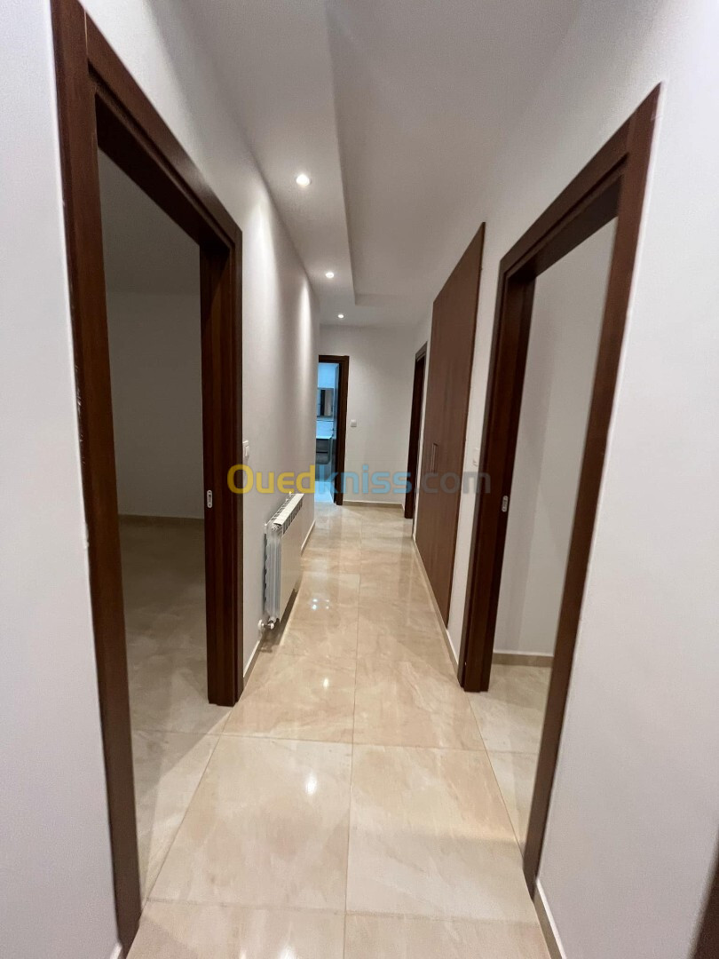 Location Appartement F5 Alger Cheraga